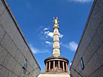 Blick aus dem Tunnel auf die Siegessäule